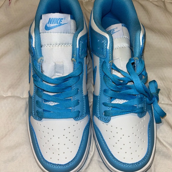 Nike dunks - Picture 2 of 4